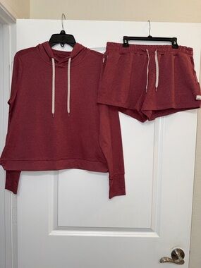 Vuori Dreamknit Hoodie & Shorts Set